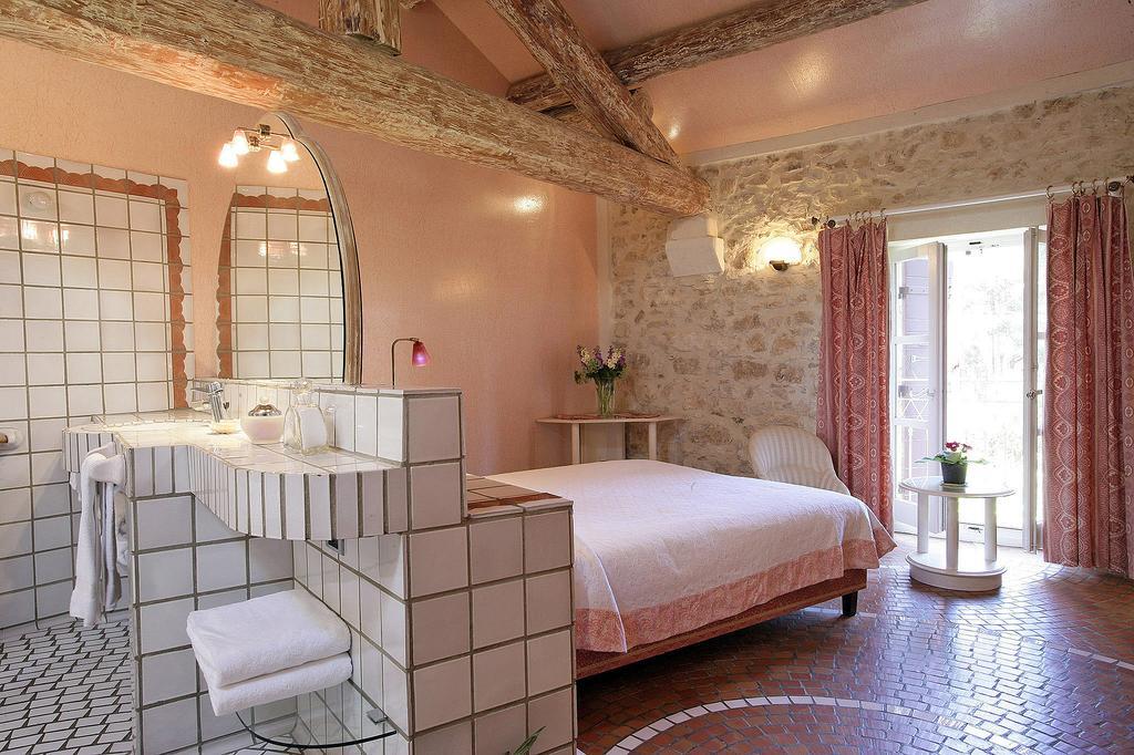 Auberge De Noves Domaine Du Deves Cameră foto